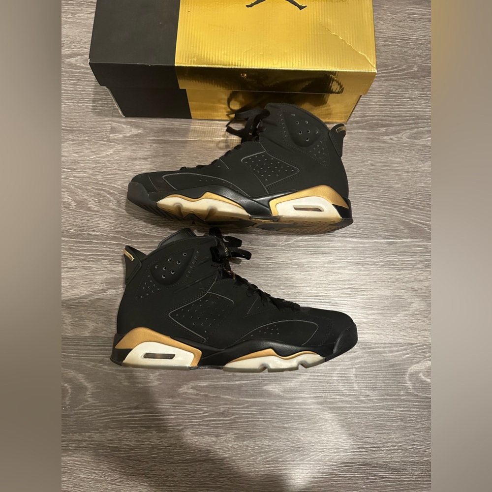 Jordan 6 DMP (2020)